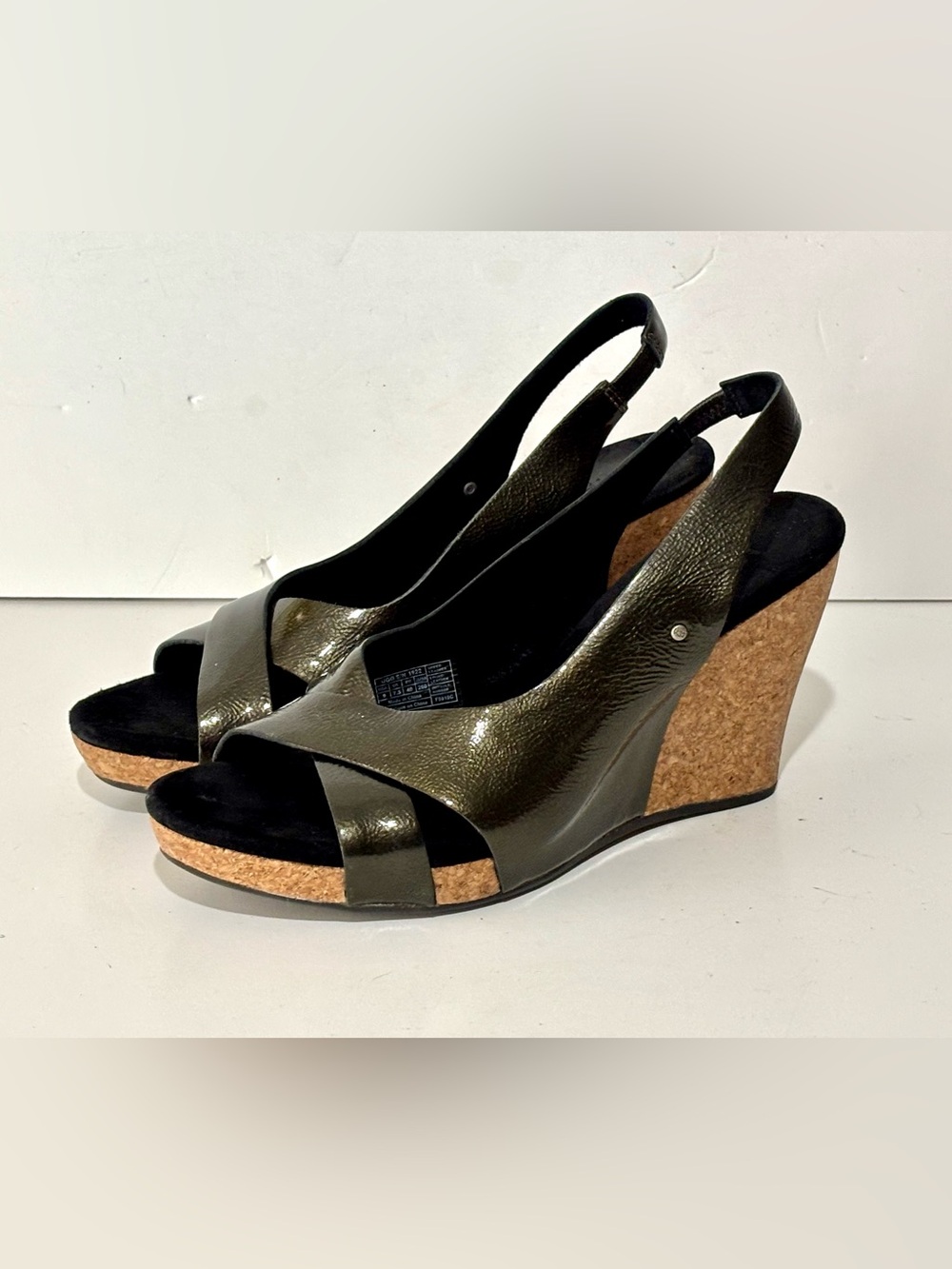 UGG Metallic Olive Green Cork Wedge Slingback Sandals Size 9
